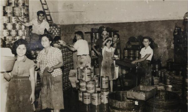 Foto storica dell'azienda Carlino (50)